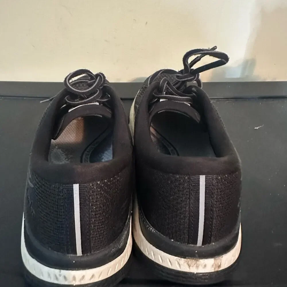Dansko Women's Pace Walking Shoe with Arch Support US Womens Size 10.5
